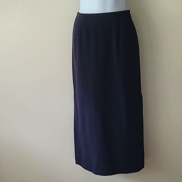 LOFT Dresses & Skirts - LOFT Pencil Skirt